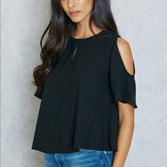 Topshop black cold shoulder keyhole top - Picture 3 of 9